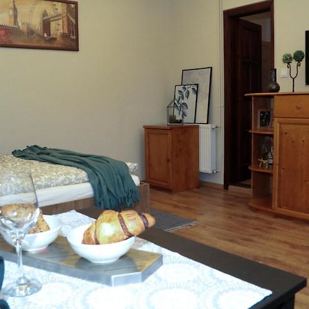 Palma Apartmanok Szallashely Szazhalombatta 6A Exteriér fotografie