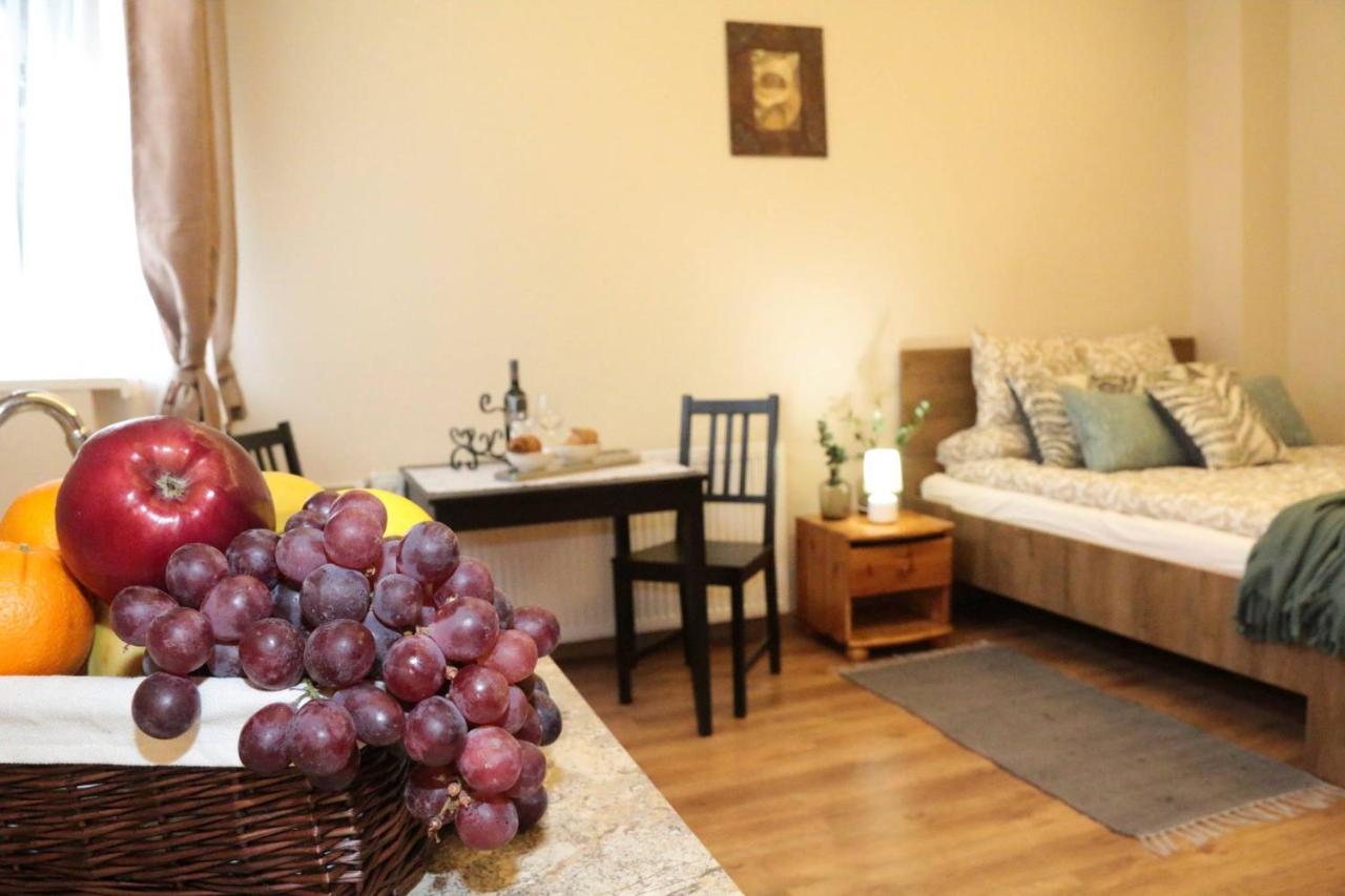 Palma Apartmanok Szallashely Szazhalombatta 6A Exteriér fotografie