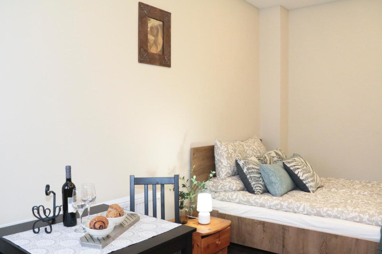 Palma Apartmanok Szallashely Szazhalombatta 6A Exteriér fotografie